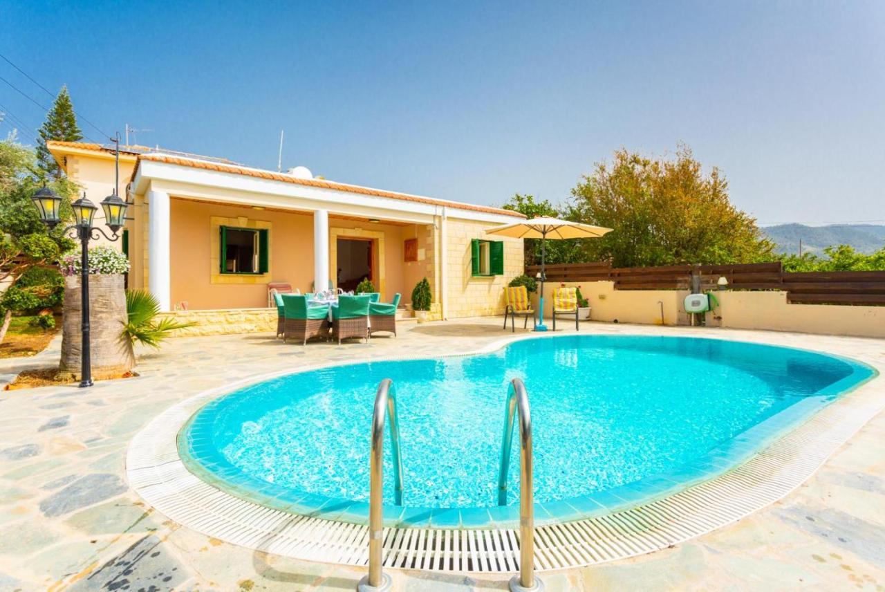 Villa Constantinos Kato Yialia Екстериор снимка