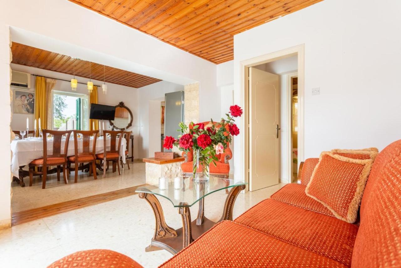 Villa Constantinos Kato Yialia Екстериор снимка